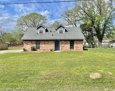509 Dwyer Street - Photo Thumbnail 2