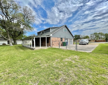 509 Dwyer Street - Photo Thumbnail 31