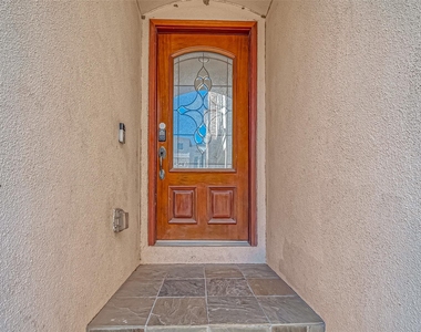 5226 Kiam Street - Photo Thumbnail 1