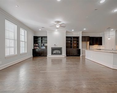 5226 Kiam Street - Photo Thumbnail 5