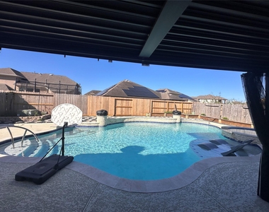 2406 Trocadero Lane - Photo Thumbnail 39