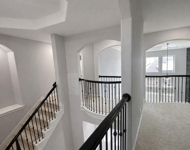 2406 Trocadero Lane - Photo Thumbnail 14