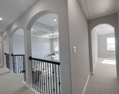 2406 Trocadero Lane - Photo Thumbnail 29