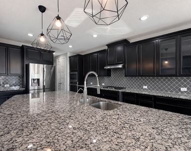 2406 Trocadero Lane - Photo Thumbnail 7