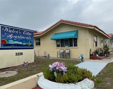 3226 S Atlantic Avenue - Photo Thumbnail 4