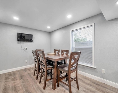 3720 3rd Ave N - Photo Thumbnail 9