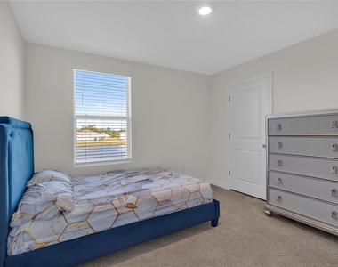16767 Sunburst Lake Street - Photo Thumbnail 23