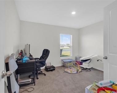 16767 Sunburst Lake Street - Photo Thumbnail 12