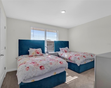 16767 Sunburst Lake Street - Photo Thumbnail 24