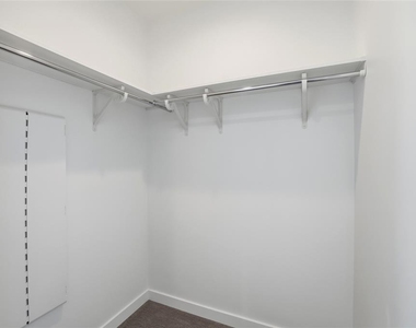 400 Central Avenue - Photo Thumbnail 27
