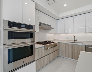 400 Central Avenue - Photo Thumbnail 13