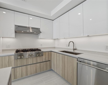 400 Central Avenue - Photo Thumbnail 10