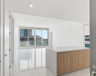 400 Central Avenue - Photo Thumbnail 6
