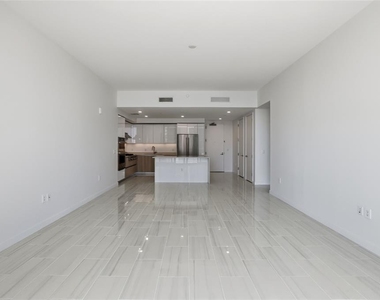 400 Central Avenue - Photo Thumbnail 20