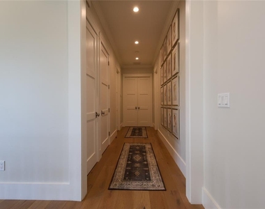 2402 W Parkland Boulevard - Photo Thumbnail 21