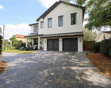 2402 W Parkland Boulevard - Photo Thumbnail 1