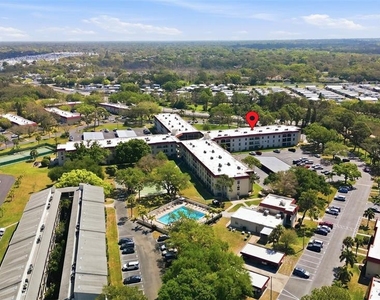 2700 Bayshore Boulevard - Photo Thumbnail 14