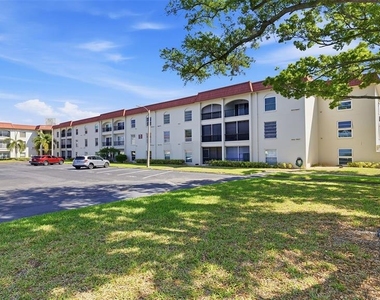 2700 Bayshore Boulevard - Photo Thumbnail 22