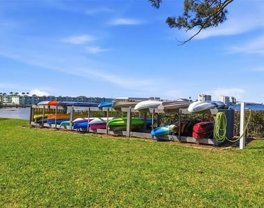 2700 Bayshore Boulevard - Photo Thumbnail 4