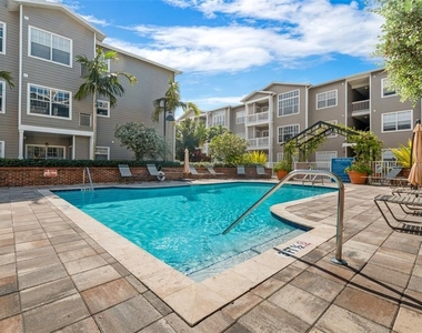 800 S Dakota Avenue - Photo Thumbnail 18