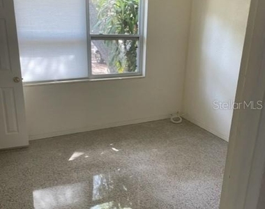 4390 68th Street N - Photo Thumbnail 5