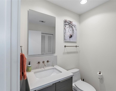 175 1st Street S - Photo Thumbnail 9