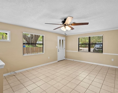 1193 Bass Boulevard - Photo Thumbnail 10