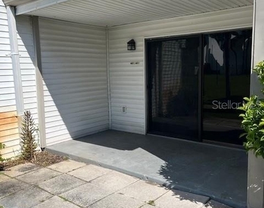 640 Haven Place - Photo Thumbnail 14