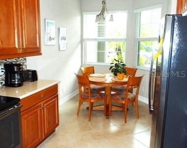15628 Aurora Lake Circle - Photo Thumbnail 7