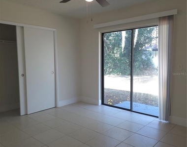 10410 N Ojus Drive - Photo Thumbnail 22