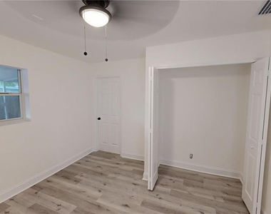 4421 Gandy Circle - Photo Thumbnail 24