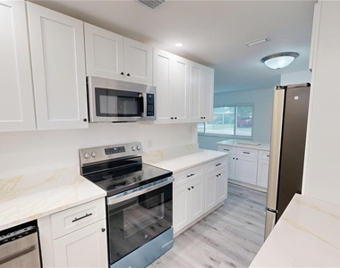 4421 Gandy Circle - Photo Thumbnail 2