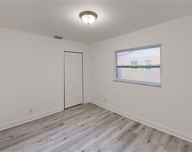 4421 Gandy Circle - Photo Thumbnail 14