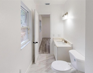 4421 Gandy Circle - Photo Thumbnail 16