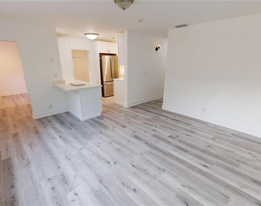 4421 Gandy Circle - Photo Thumbnail 7