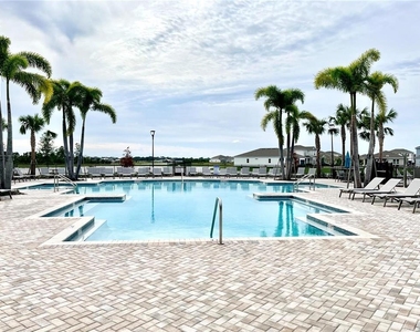 14378 Orchid Island Drive - Photo Thumbnail 21