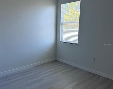 691 San Filippo Drive Se - Photo Thumbnail 20