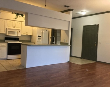 1101 Eagle Pond Drive - Photo Thumbnail 16