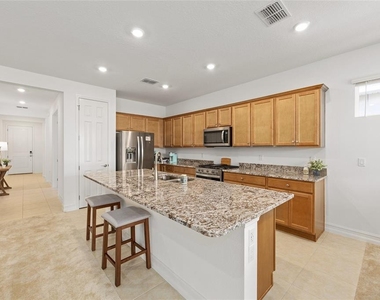 3335 Nw 52nd Avenue Road - Photo Thumbnail 17