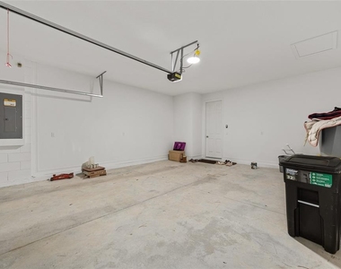 3335 Nw 52nd Avenue Road - Photo Thumbnail 46