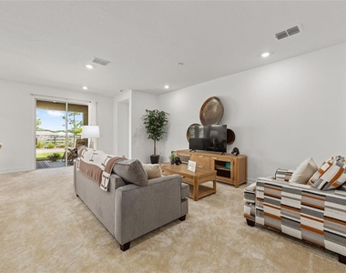 3335 Nw 52nd Avenue Road - Photo Thumbnail 8