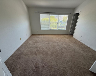 15132 Windmill Harbor Court - Photo Thumbnail 4