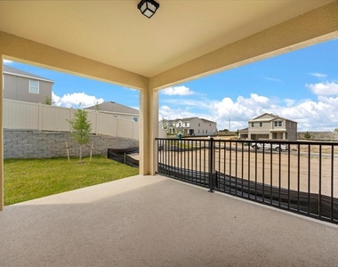 7991 Syracuse Drive - Photo Thumbnail 25