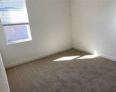 4842 Gilded Jewel Drive - Photo Thumbnail 19