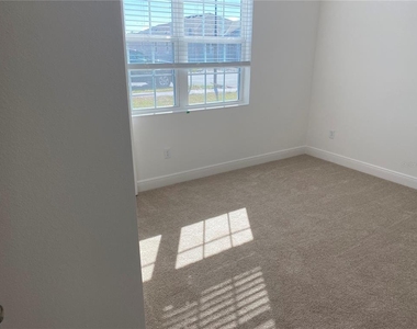 4842 Gilded Jewel Drive - Photo Thumbnail 22