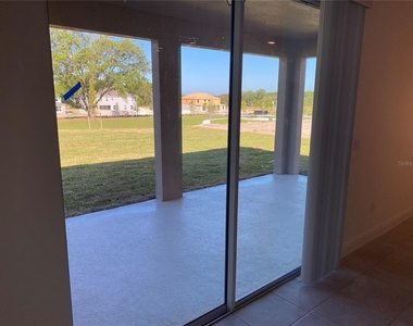 4842 Gilded Jewel Drive - Photo Thumbnail 5