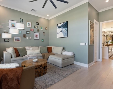 64 N Park Avenue - Photo Thumbnail 19