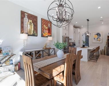 64 N Park Avenue - Photo Thumbnail 15