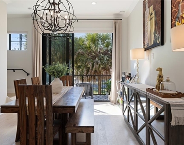 64 N Park Avenue - Photo Thumbnail 17