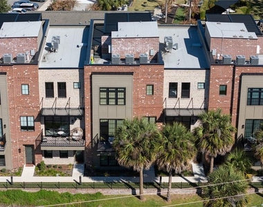 64 N Park Avenue - Photo Thumbnail 30